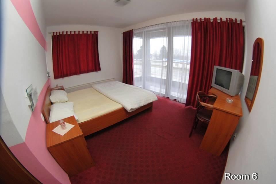 Motel Bella Italia Ilidža エクステリア 写真