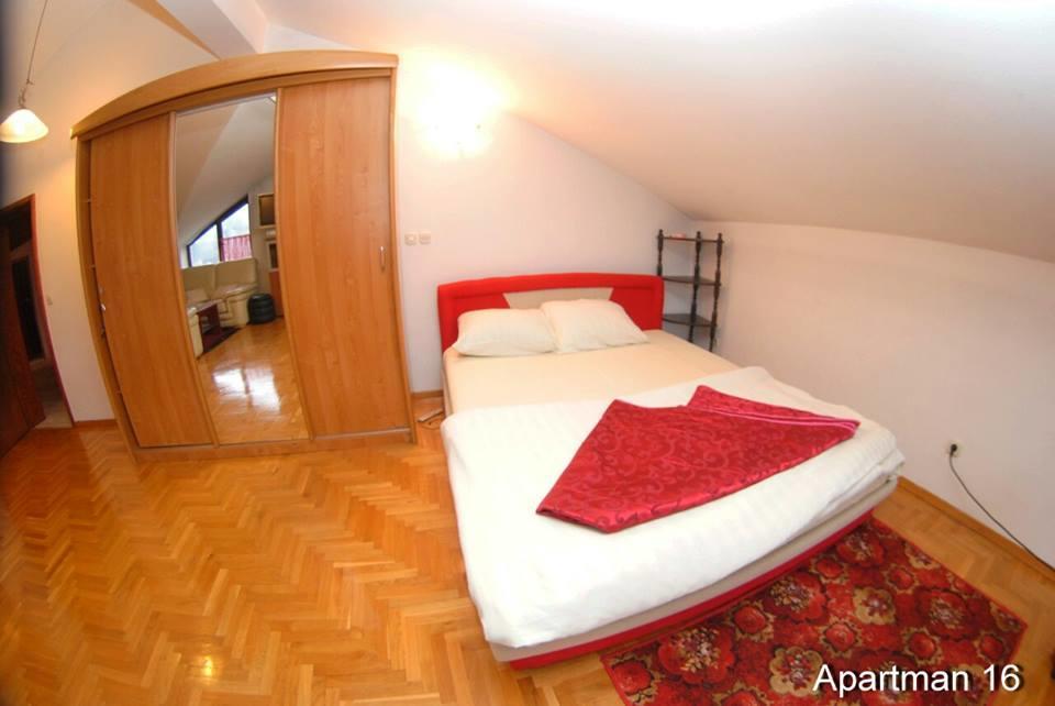 Motel Bella Italia Ilidža エクステリア 写真